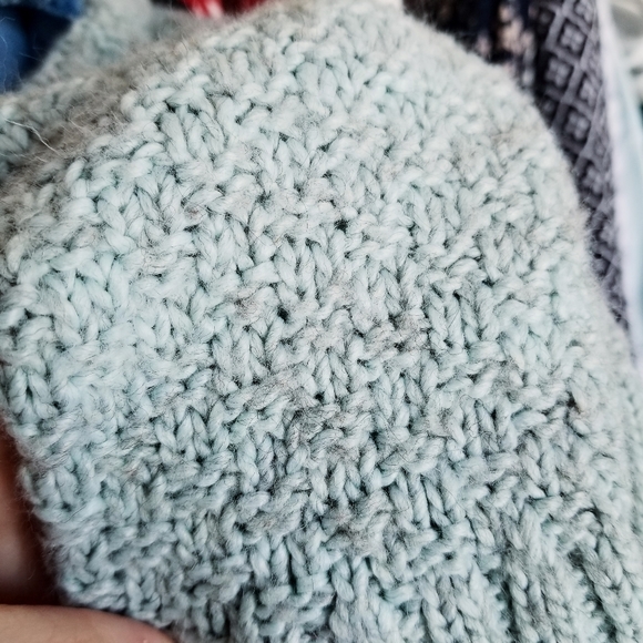 The Limited sweater, light blue and gray - Picture 4 of 4